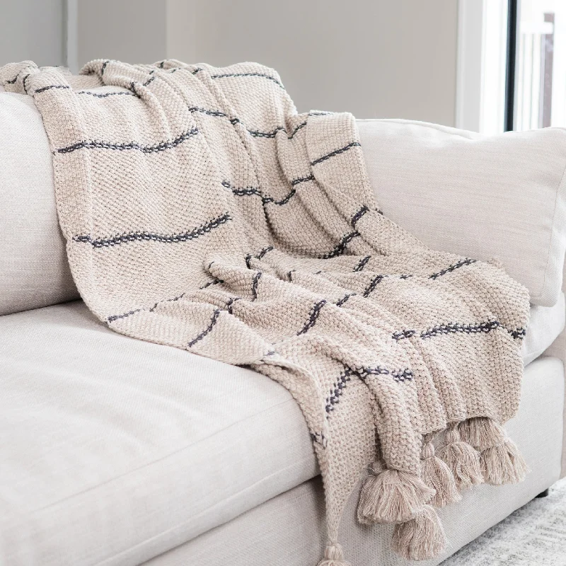 Elegant silk - lined satin throw blanketsChenille blankets with a thick and fuzzy textureElsie & Zoey Elin 50x60" Recycled Cotton Sweater Knit Decorative Throw Blanket Elegant silk - lined satin throw blanketsChenille blankets with a thick and fuzzy textureElsie & Zoey Elin 50x60" Recycled Cotton Sweater Knit Decorative Throw Blanket