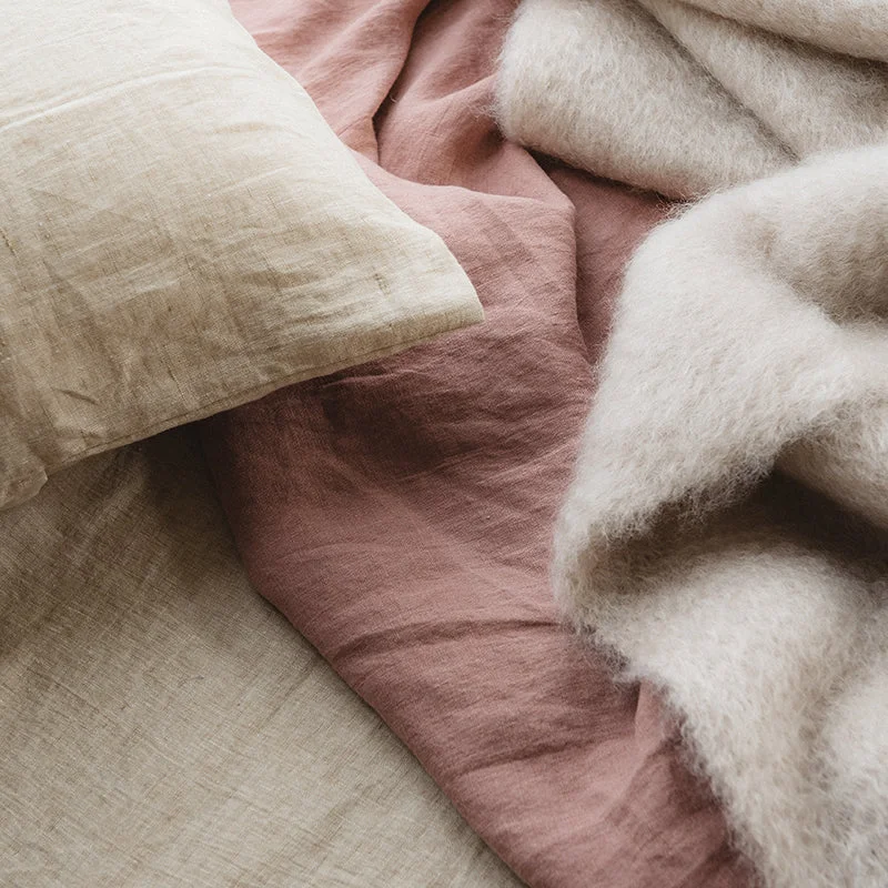 Sheet Sets with Multiple Pillowcase OptionsLinen flat sheet coral
