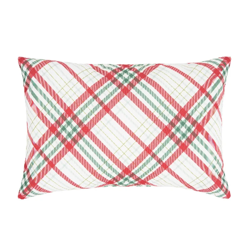 Plush Pillows for a Cozy BedHoliday Plaid Pillow