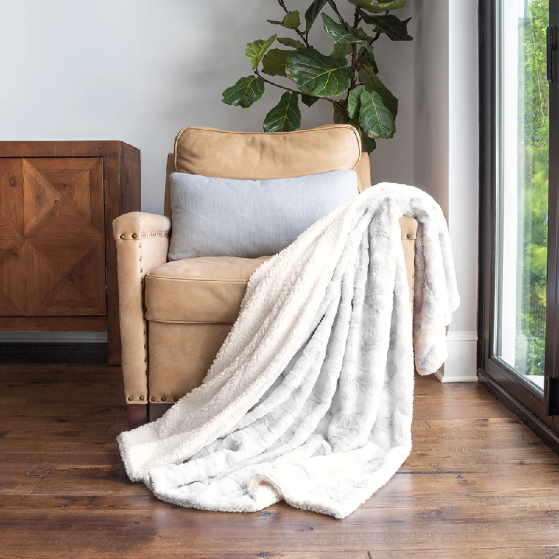 Outdoor stadium seat warm - up blanketsRayon from bamboo blankets for a silky and breathable feelFaux Fur Tie Dye Throw Blanket Outdoor stadium seat warm - up blanketsRayon from bamboo blankets for a silky and breathable feelFaux Fur Tie Dye Throw Blanket