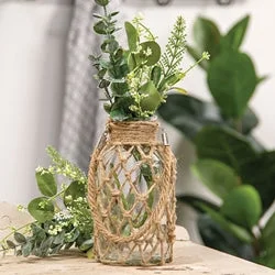 Bed skirts with a damask pattern for an elegant lookSmall Glass Vase with Rope Net