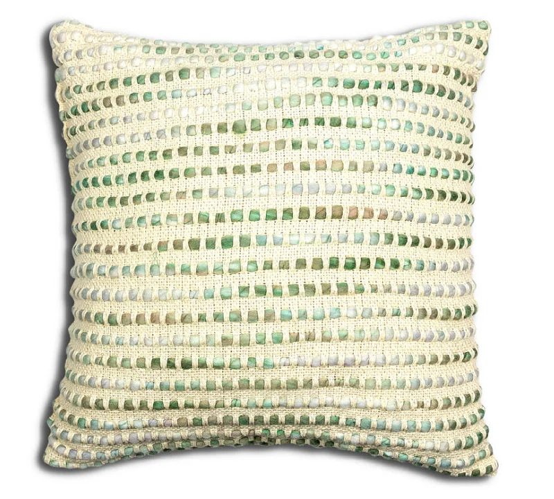 Knitted chunky cable knit throw blankets​Microfiber blankets that are durable and easy to care forOpal Cushion