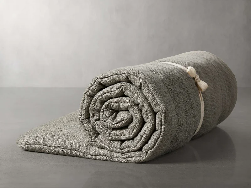 Toddler - proof washable kids play blanketsMohair blankets with a unique sheen and softnessKhai Throwbed Toddler - proof washable kids play blanketsMohair blankets with a unique sheen and softnessKhai Throwbed