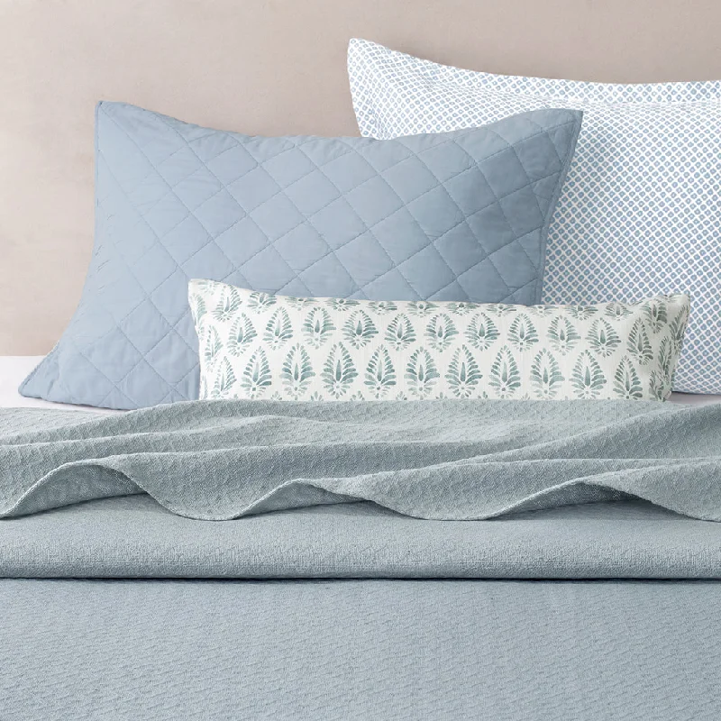 Super soft microfiber baby blankets​The French Blue Diamond Ikat Cotton Blanket