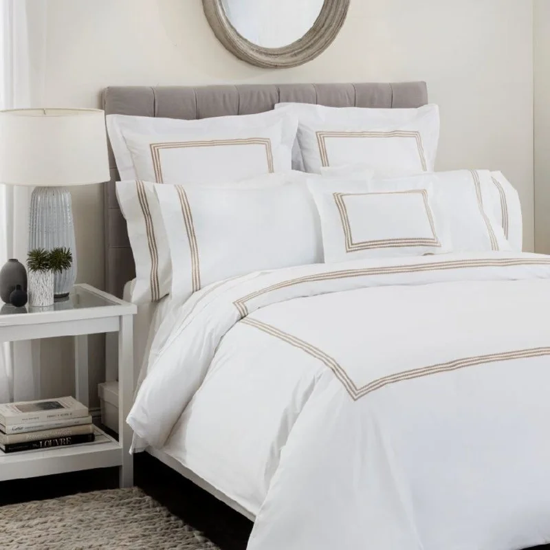 Thermal - Regulating Bamboo Sheets for All - Season ComfortDownright Windsor 400 TC Egyptian Cotton Sheet Set with Piping