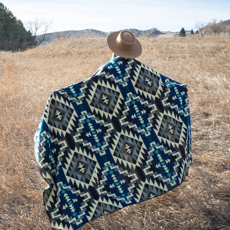 Waterproof picnic blankets with carrying handleAcrylic blankets for a soft and affordable alternativeAlpaca Threadz Andean Alpaca Wool Blanket - Blue Chakana Waterproof picnic blankets with carrying handleAcrylic blankets for a soft and affordable alternativeAlpaca Threadz Andean Alpaca Wool Blanket - Blue Chakana