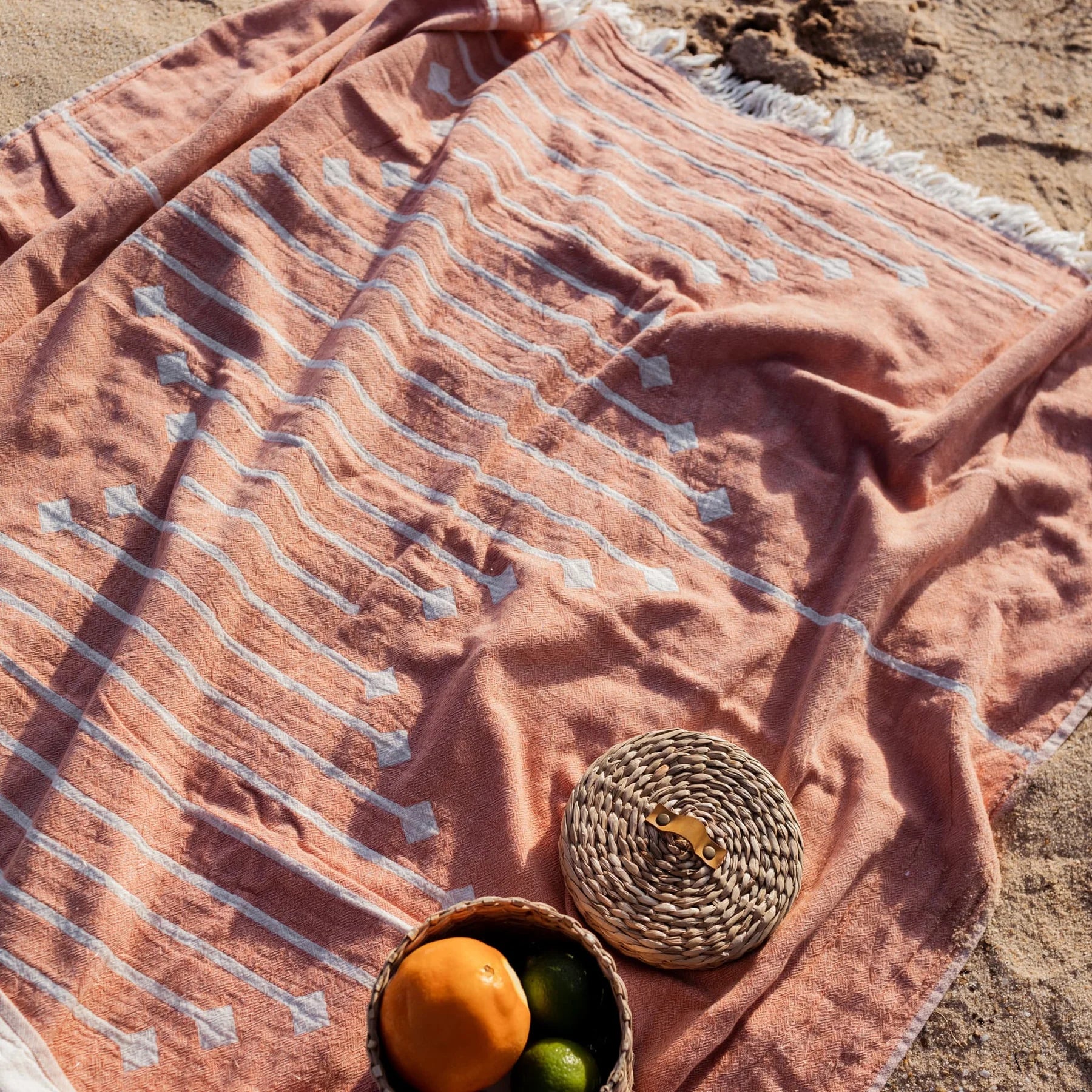 Beach - friendly quick - drying nylon blanketsQueen - size blankets for standard - sized bedsArrow XL Towel Throw Beach - friendly quick - drying nylon blanketsQueen - size blankets for standard - sized bedsArrow XL Towel Throw