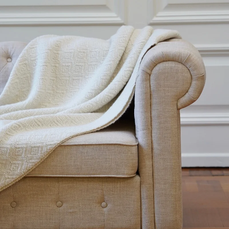 Traditional patchwork quilted bed blankets​Mystic Baby Alpaca Blanket