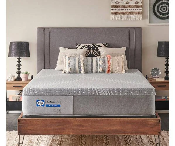 Latex mattresses with natural bounce and breathabilitySealy Posturepedic® Patterson Hybrid 12" Medium Mattress