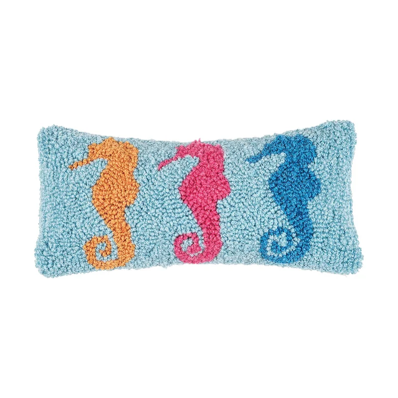 Square Pillows for Modern Home Decor3 Seahorses Hooked Mini Pillow