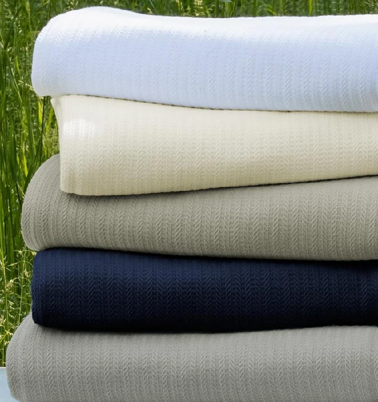 Quilted cotton floral print bed blankets​Herringbone Weave Cotton Blankets