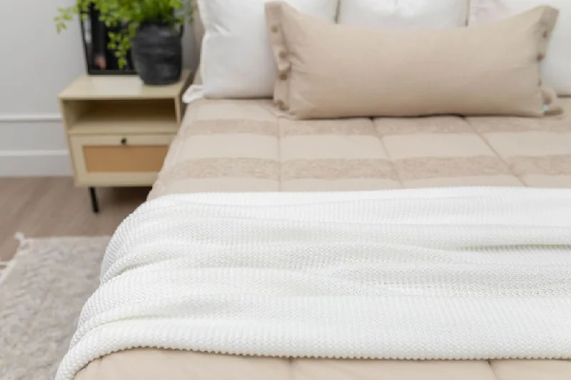 Outdoor hammock - friendly lightweight blankets​Jameson Throw