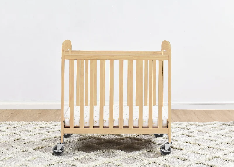 Natural latex and organic cotton blend mattressesSweet Dreamer Daycare Crib