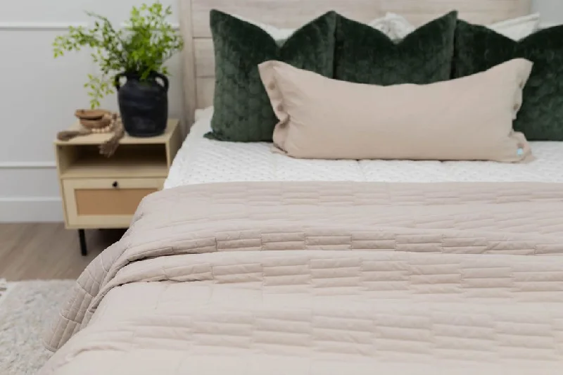 Sherpa lined fleece blankets for warmth​River Luxe Blanket