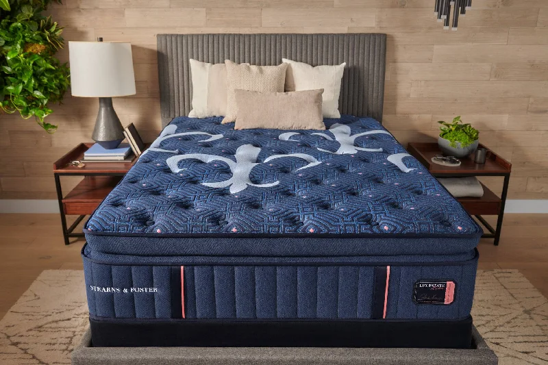 Queen - size mattresses for couples and standard bedroomsStearns & Foster® Lux Estate Medium Euro Pillow Top Mattress Queen - size mattresses for couples and standard bedroomsStearns & Foster® Lux Estate Medium Euro Pillow Top Mattress