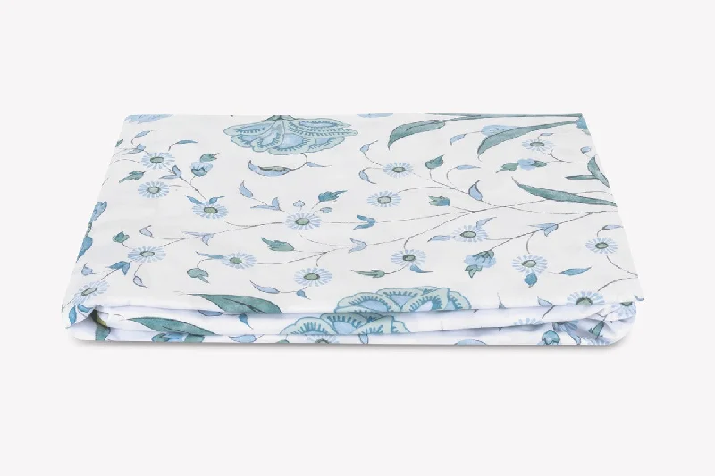 Moisture - Wicking Cotton Sheets for a Dry and Comfortable SleepKhilana Schumacher Collection | Fitted Sheet Moisture - Wicking Cotton Sheets for a Dry and Comfortable SleepKhilana Schumacher Collection | Fitted Sheet