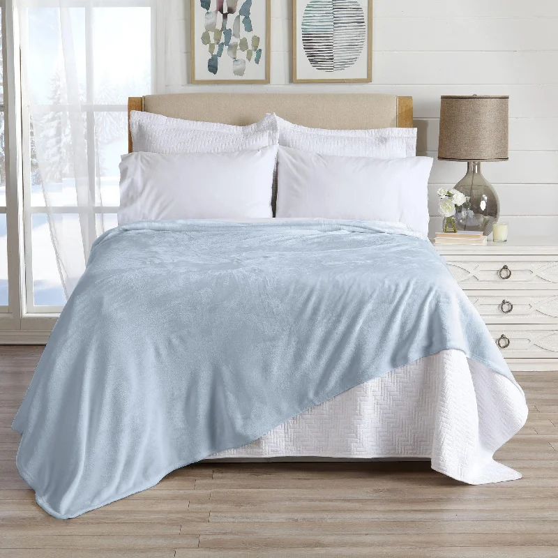 Anti - bacterial microfiber travel blanketsSilk blankets with a smooth and elegant touchVelvet Plush Blanket - Avianna Collection Anti - bacterial microfiber travel blanketsSilk blankets with a smooth and elegant touchVelvet Plush Blanket - Avianna Collection