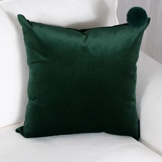 Electric under - blanket with temperature controlAcrylic blankets for a soft and affordable alternativeRomeo-Forest Green Cushion Electric under - blanket with temperature controlAcrylic blankets for a soft and affordable alternativeRomeo-Forest Green Cushion