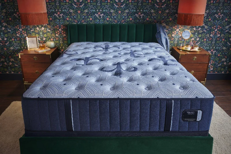 Memory foam mattresses for pressure relief and contouringStearns & Foster Estate® 14" Soft Mattress Memory foam mattresses for pressure relief and contouringStearns & Foster Estate® 14" Soft Mattress