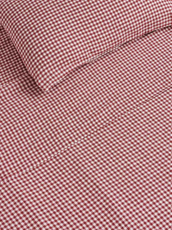 Hypoallergenic Silk Sheets for Sensitive Sleepers100% Linen Flat Sheet in Pinot Gingham