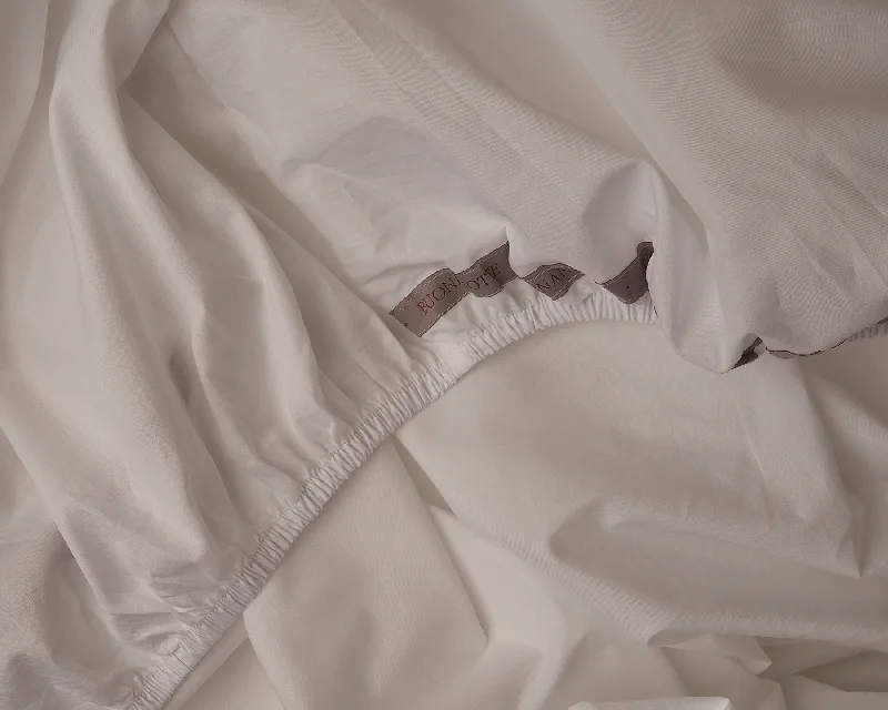 Jersey - Knit Sheets for a Comfortable and Casual BedSea Island Percale | Fitted Sheet
