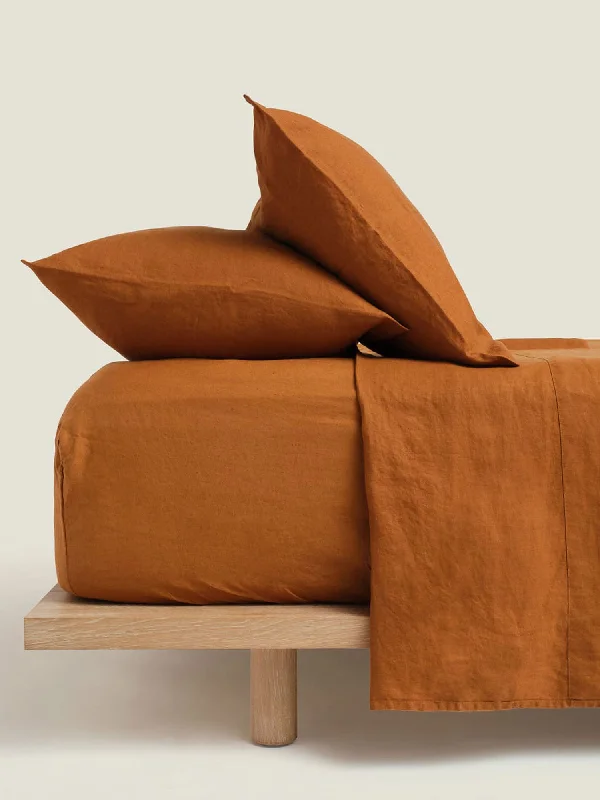 Thermal - Regulating Bamboo Sheets for All - Season Comfort100% Linen Fitted Sheet in Tobacco Thermal - Regulating Bamboo Sheets for All - Season Comfort100% Linen Fitted Sheet in Tobacco