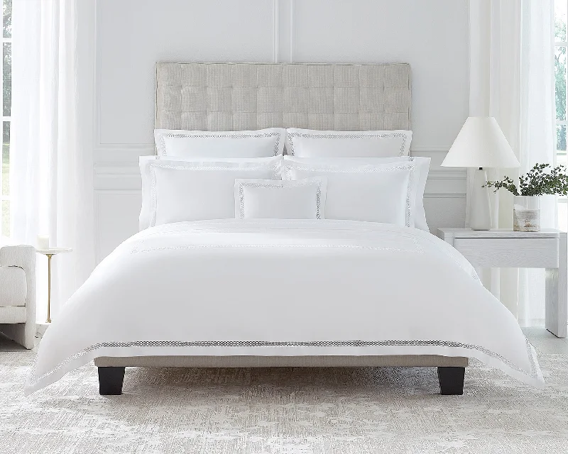 Thermal - Regulating Bamboo Sheets for All - Season ComfortGiza 45 Ornato | Flat Sheet