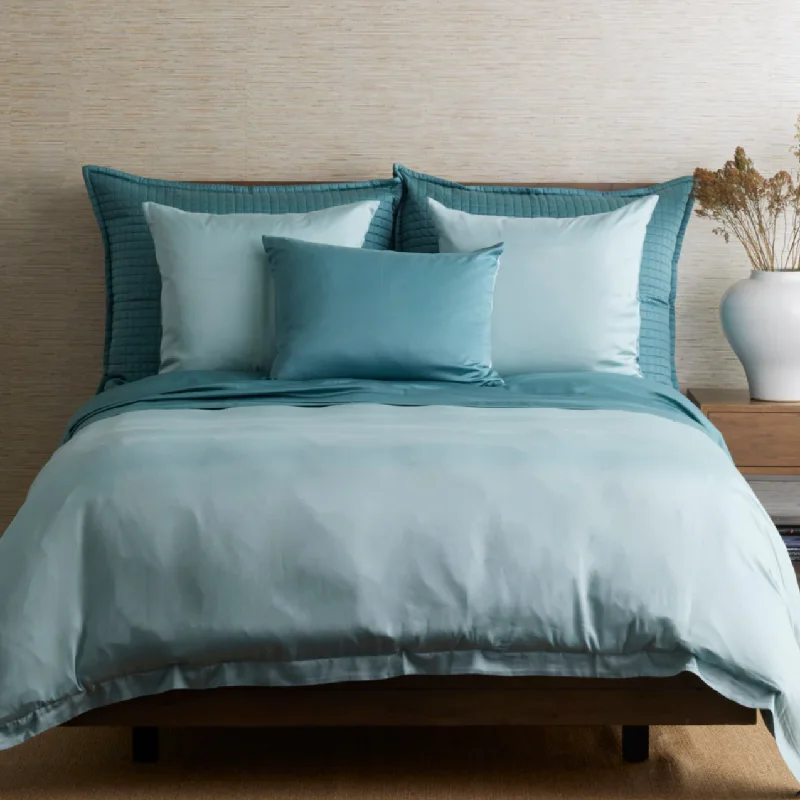 King - Size Sheet Sets with a Decorative Pillow SetReady-to-Bed Sheet Set