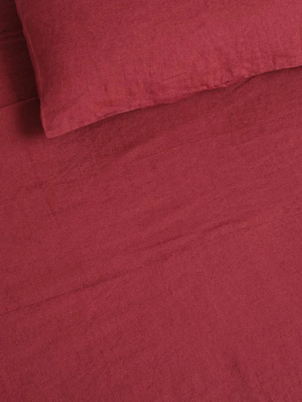 Queen - Size Sheet Sets with a European Pillowcase Set100% Linen Flat Sheet in Pinot Queen - Size Sheet Sets with a European Pillowcase Set100% Linen Flat Sheet in Pinot