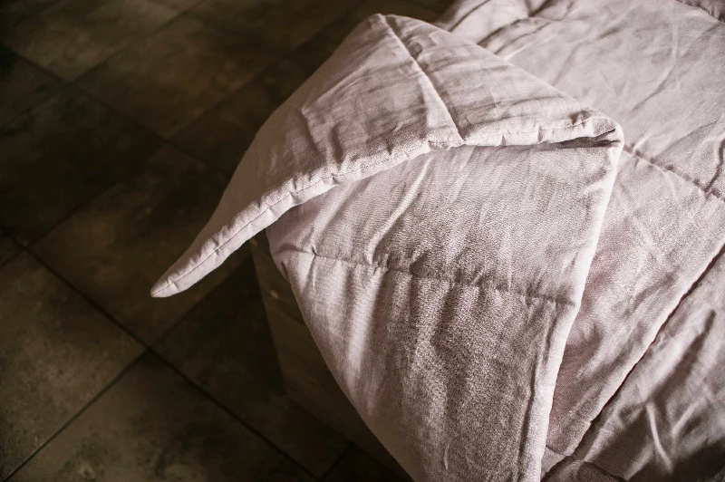 Chunky knit wool - blend throw blanketsFleece blankets for a cozy and plush textureOrganic HEMP + FLAX blanket "ashen pink" quilt - linen organic fabric filling organic Hemp fiber Custom sizes Chunky knit wool - blend throw blanketsFleece blankets for a cozy and plush textureOrganic HEMP + FLAX blanket "ashen pink" quilt - linen organic fabric filling organic Hemp fiber Custom sizes