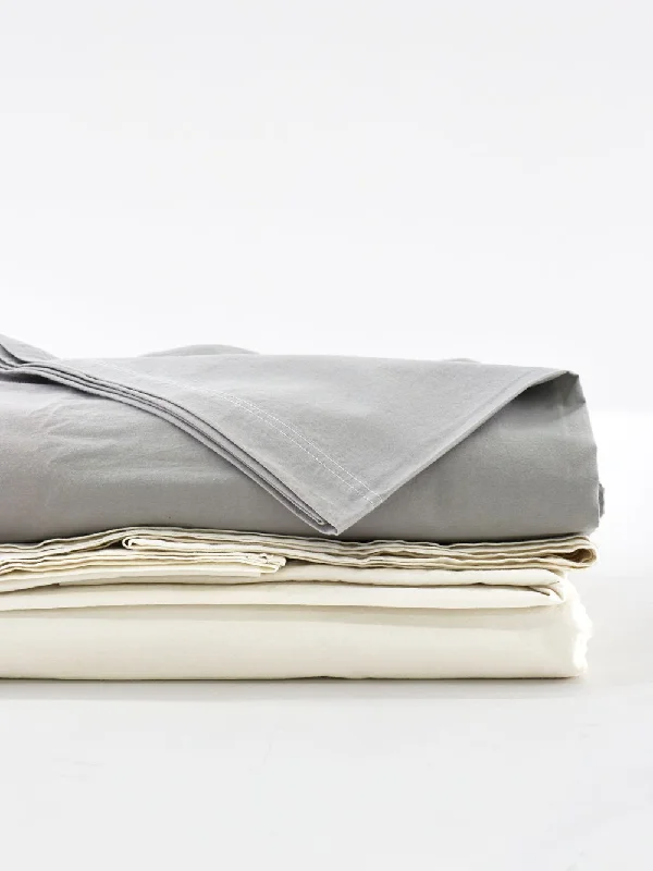 Wrinkle - Free Polyester Sheets for a Low - Maintenance BedSei Flat Sheet