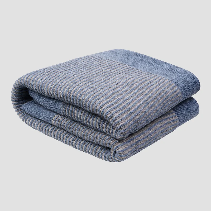 Toddler - proof washable kids play blankets​Stone Blue Striped Knitted Throw