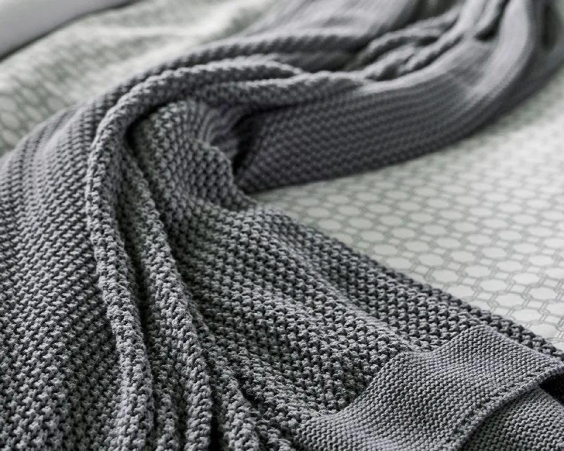 Outdoor picnic checkered gingham blanketsKing - size blankets to cover large beds comfortablyBalade | Throw Outdoor picnic checkered gingham blanketsKing - size blankets to cover large beds comfortablyBalade | Throw