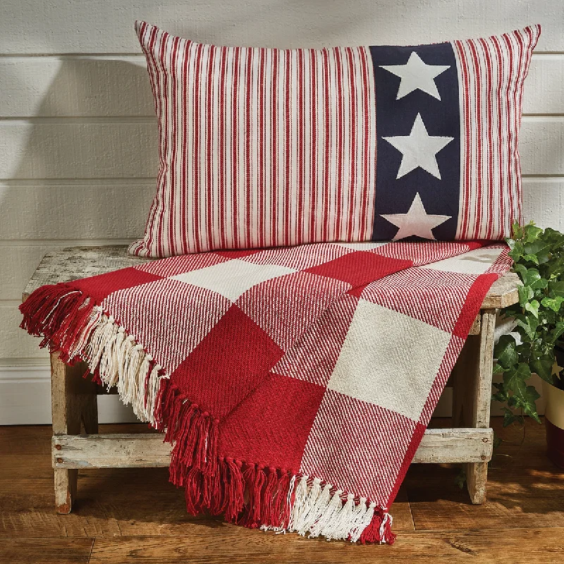 Outdoor stadium seat warm - up blankets​Wicklow Check Throw - Red/Cream