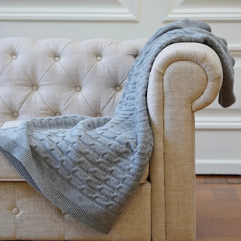 Disney character themed kids blankets​Top Cashmere Throw