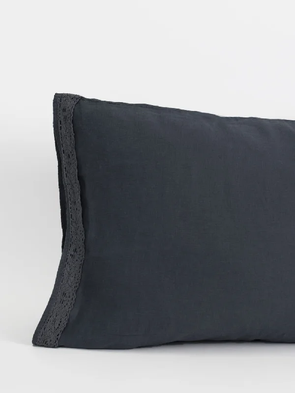 Flat Sheets with a High - Quality Finish for a Luxurious LookCluny Pillowcase Single