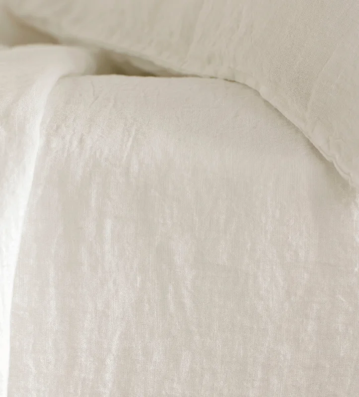 Queen - Size Sheet Sets with a European Pillowcase SetCream 100% Linen Fitted Sheet Queen - Size Sheet Sets with a European Pillowcase SetCream 100% Linen Fitted Sheet