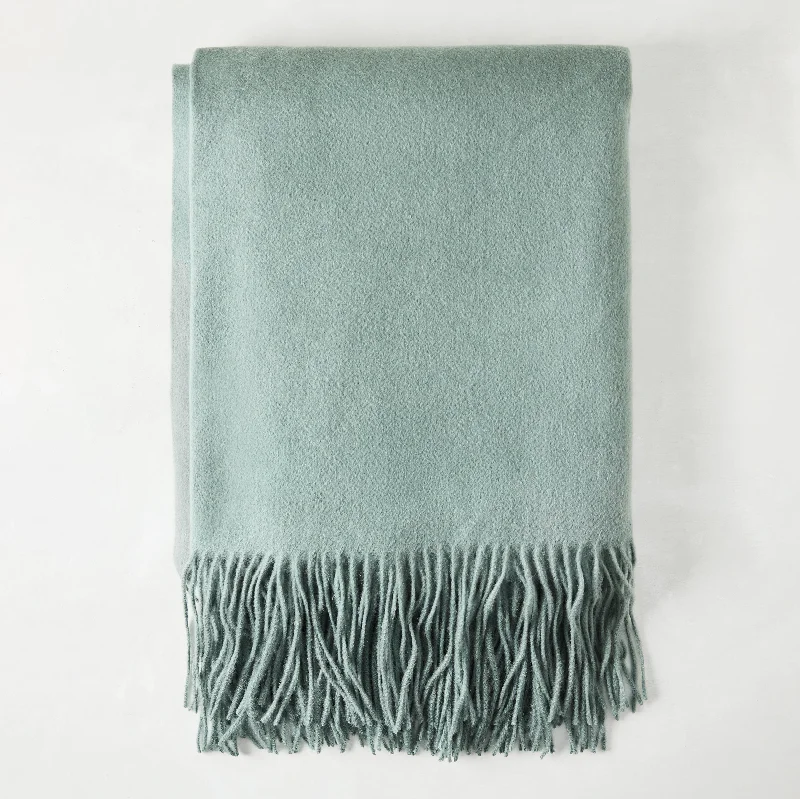 Reversible plaid pattern wool blanketsCashmere blankets for ultimate softness and luxuryLake Blue Cashmere Throw Blanket Reversible plaid pattern wool blanketsCashmere blankets for ultimate softness and luxuryLake Blue Cashmere Throw Blanket