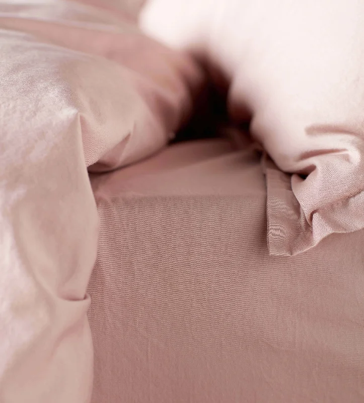 Hypoallergenic Silk Sheets for Sensitive SleepersDusty Pink Super Soft 100% Cotton Fitted Sheet