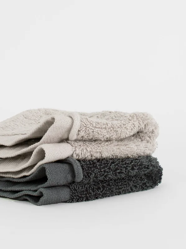 Queen - Size Sheet Sets with a European Pillowcase SetRiviera Wash Towel