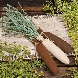 Bed skirts with a flannel material for a cozy winter option3/Set - Stuffed Grassy Top Primitive Carrots Bed skirts with a flannel material for a cozy winter option3/Set - Stuffed Grassy Top Primitive Carrots