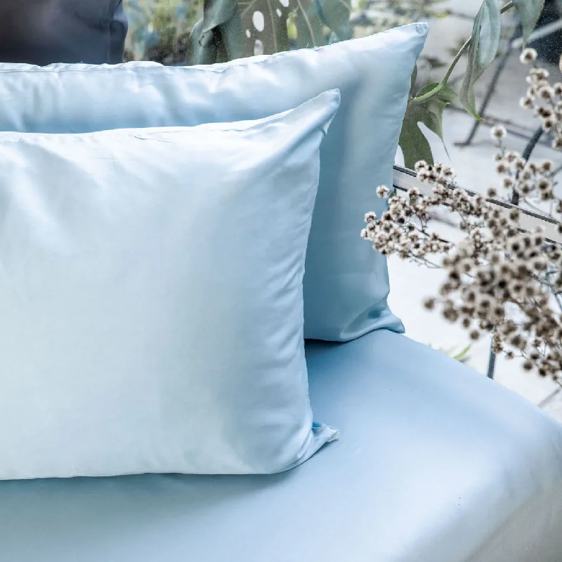 Jersey - Knit Sheets for a Comfortable and Casual BedCleanBamboo® Sateen Fitted Sheet