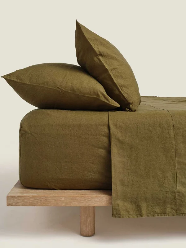 Organic Flannel Sheets for a Natural and Warm Sleep100% Linen Fitted Sheet in Olive Organic Flannel Sheets for a Natural and Warm Sleep100% Linen Fitted Sheet in Olive