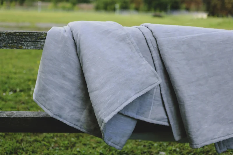 Reversible plaid pattern wool blanketsQueen - size blankets for standard - sized bedsHemp and Linen blanket quilt filler organic Hemp fiber in natural linen fabric in square stitchingcustomer sizes Reversible plaid pattern wool blanketsQueen - size blankets for standard - sized bedsHemp and Linen blanket quilt filler organic Hemp fiber in natural linen fabric in square stitchingcustomer sizes