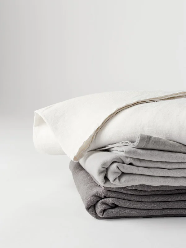 Thermal - Regulating Bamboo Sheets for All - Season ComfortVintage Linen Bed Panel