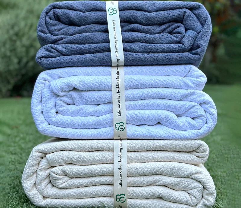 Beach - friendly quick - drying nylon blanketsCashmere blankets for ultimate softness and luxurySleep & Beyond Organic Cotton Honeycomb Blanket Beach - friendly quick - drying nylon blanketsCashmere blankets for ultimate softness and luxurySleep & Beyond Organic Cotton Honeycomb Blanket