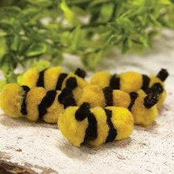 Checkered bed skirts for a classic pattern5/Set Fuzzy Bees