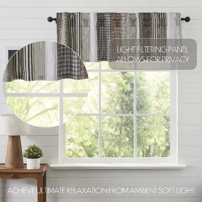 Checkered bed skirts for a classic patternAshmont Patchwork Valance 19x72