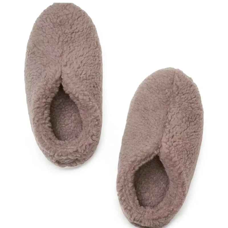 Bed skirts with a damask pattern for an elegant lookVictoria Secret's PINK Cozy Bootie Sherpa Slippers Bed skirts with a damask pattern for an elegant lookVictoria Secret's PINK Cozy Bootie Sherpa Slippers