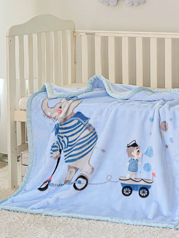 Hypoallergenic bamboo fiber blanketsRecycled polyester blankets for an eco - conscious optionEleph Baby Cloudy Blanket Hypoallergenic bamboo fiber blanketsRecycled polyester blankets for an eco - conscious optionEleph Baby Cloudy Blanket